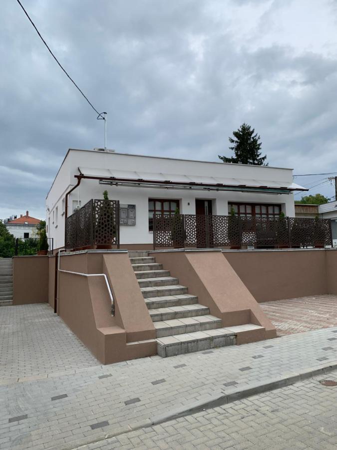 Varosi Idill Veszprém Exteriör bild