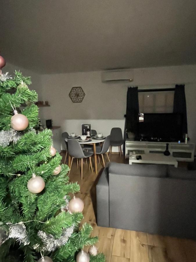 Varosi Idill Veszprém Exteriör bild
